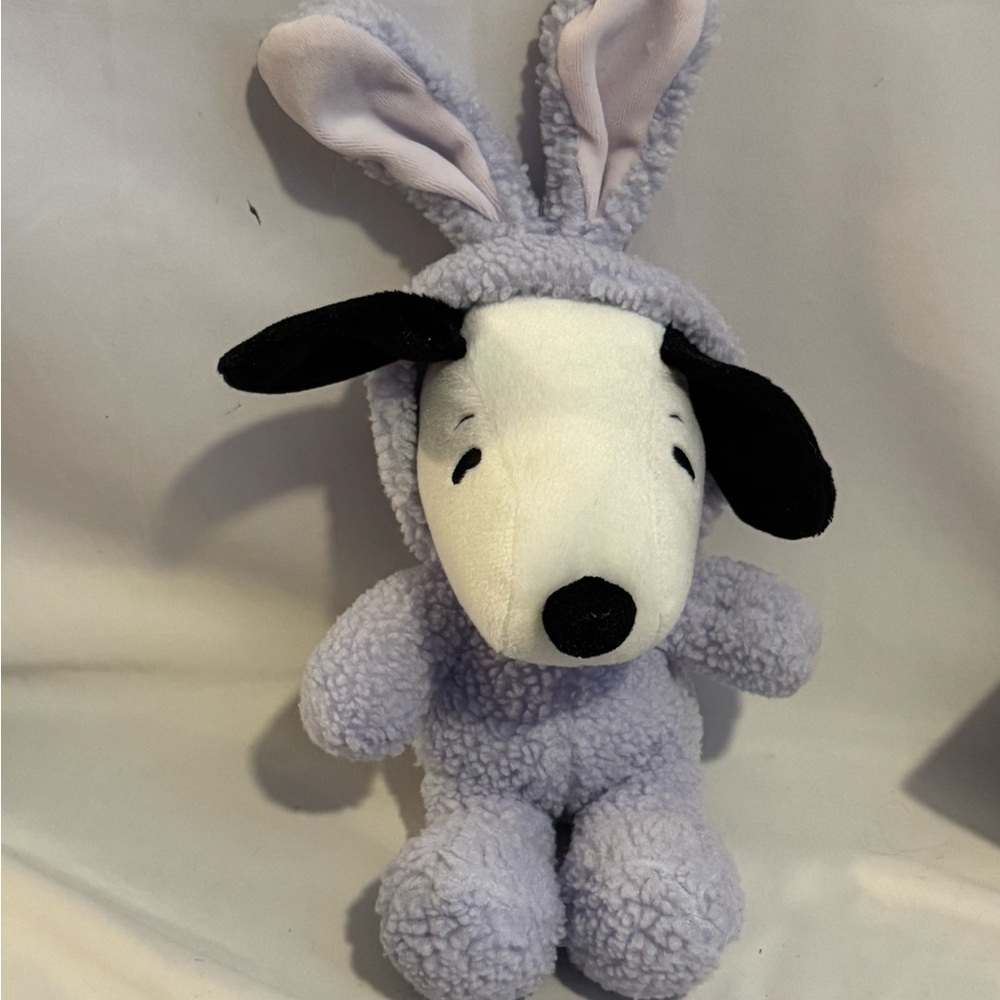 Snoopy Easter Bunny